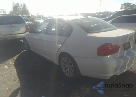 2011 BMW 328 Xi Sulev из США, поврежденный, VIN WBAPK5C58BA661850